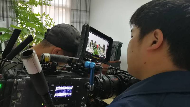 剧本杀式体验：乳源广告片拍摄公司构建沉浸式消费决策路径